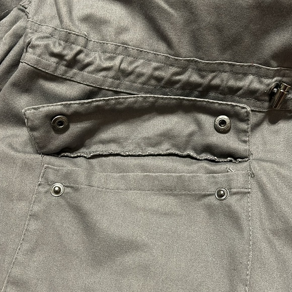 Charlotte Russe + Grey Lightweight Cargo Anorak Jacket Size 2X - Picture 7 of 11